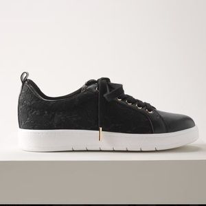 White House Black Market Black Kicks Lace Sneakers, Size 9.5M